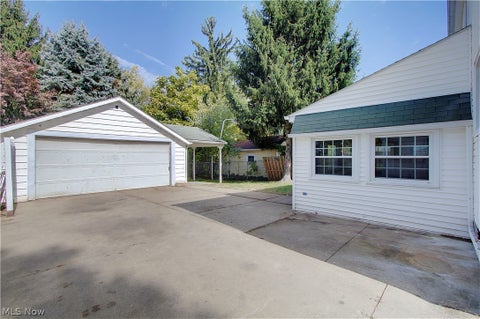 Tiny photo for 816 Devine Street, Alliance, OH 44601 (MLS # 5251955)
