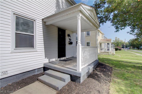 Tiny photo for 816 Devine Street, Alliance, OH 44601 (MLS # 5251955)
