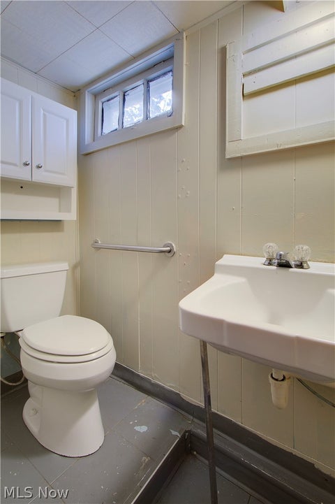 Tiny photo for 816 Devine Street, Alliance, OH 44601 (MLS # 5251955)