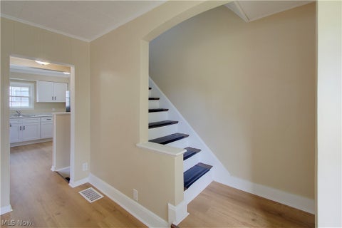 Tiny photo for 816 Devine Street, Alliance, OH 44601 (MLS # 5251955)