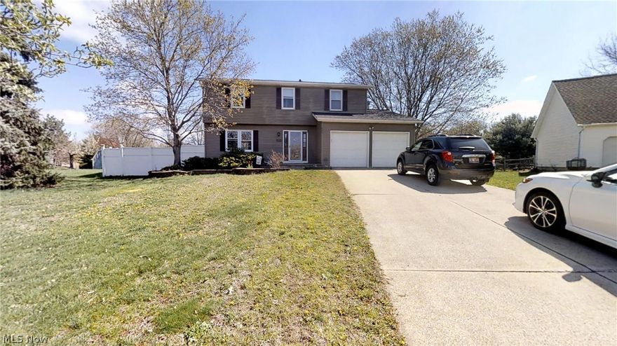 Fantastic 4 bedroom centerhall colonial in located in the heart of Mentor within one mile parks, shopping, and medical.  Mentor schools. End of cul-de-sac location, full privacy fenced in back yard. Updates include a fabulous kitchen with granite counters and breakfast bar, and newer floors.  Great floorplan for maximum space enjoyment and convienience.  Partially finished basement makes recreation enjoyable. Storage Galore Show and sell!