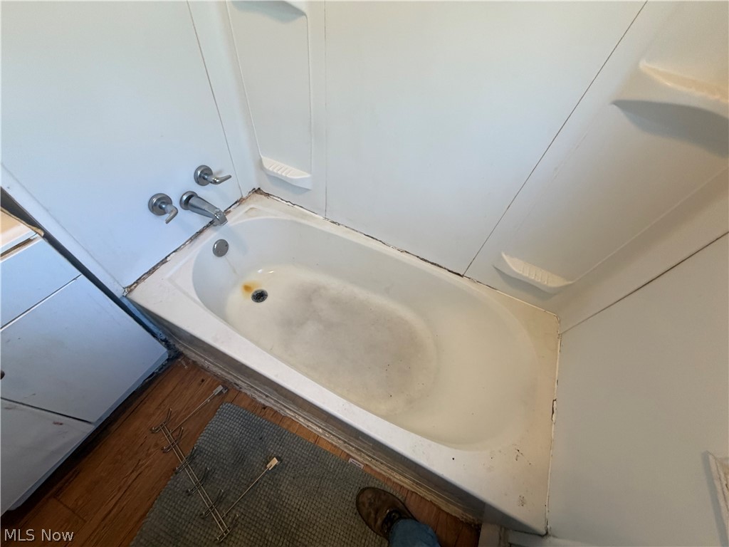 Schmitt Hunting Bading Kinnel - Residential