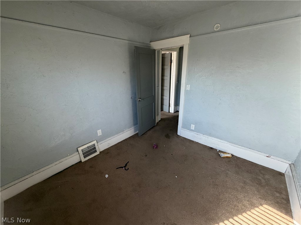 Schmitt Hunting Bading Kinnel - Residential