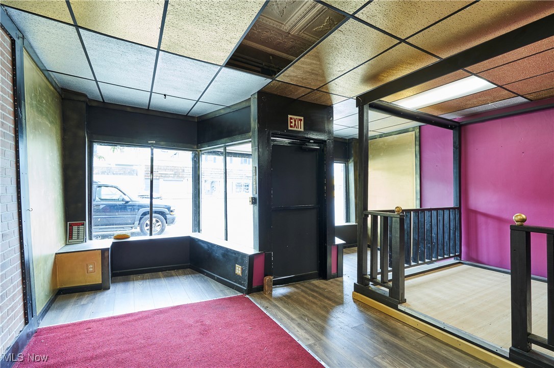Meyer Wageman & Thomas Allotme - Commercial Lease