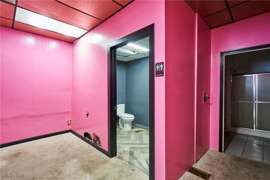 Meyer Wageman & Thomas Allotme - Commercial Lease