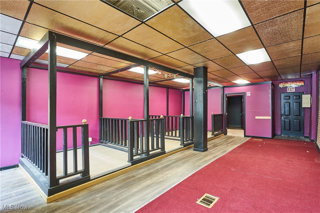 Meyer Wageman & Thomas Allotme - Commercial Lease