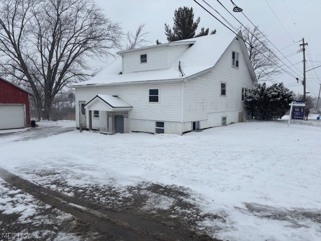 Photo of 16310 Madison Road, Middlefield, OH 44062 (MLS # 5188986)