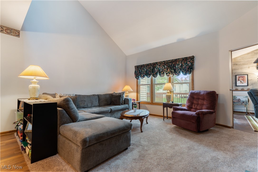 3645 Glen Eagles Boulevard, Green, Ohio image 14