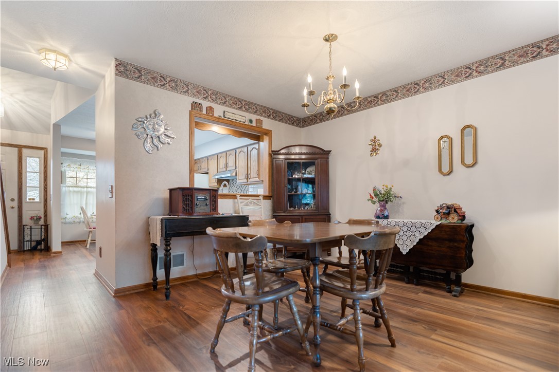 3645 Glen Eagles Boulevard, Green, Ohio image 12