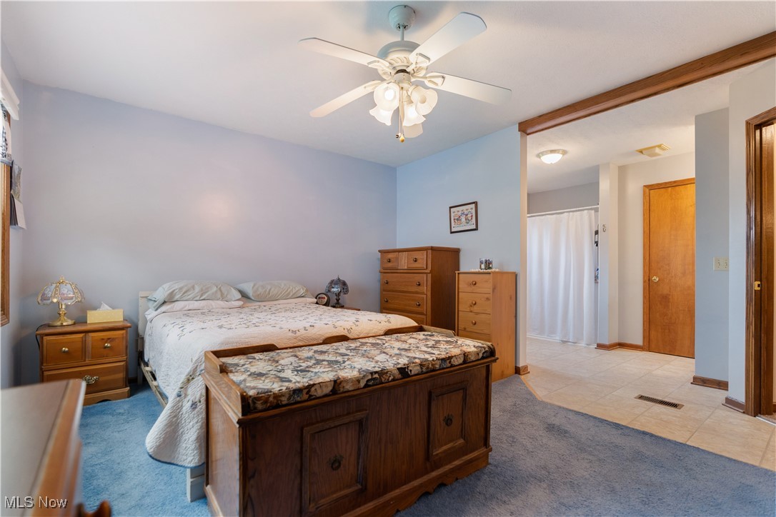 3645 Glen Eagles Boulevard, Green, Ohio image 22
