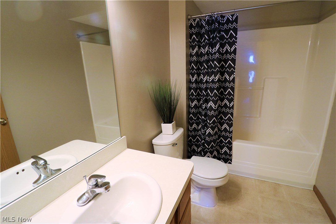 North Crk Villas Ph 07 Condo - Residential