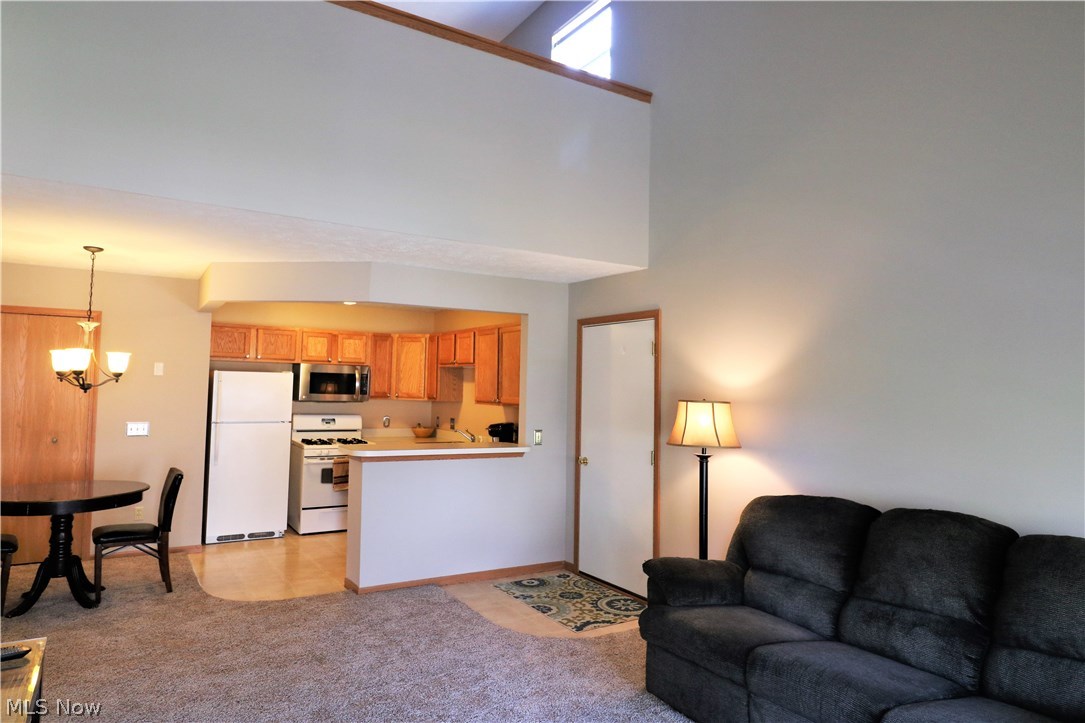 North Crk Villas Ph 07 Condo - Residential