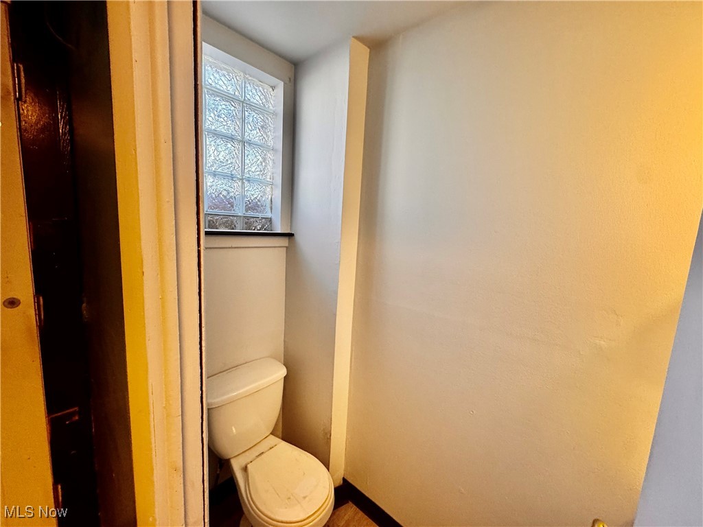 Settlement Prop Companys Lora - Commercial Lease