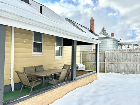 Tiny photo for 15405 Turney Road, Maple Heights, OH 44137 (MLS # 5179164)