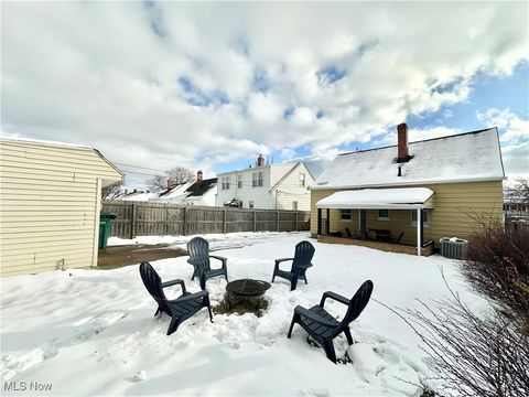 Tiny photo for 15405 Turney Road, Maple Heights, OH 44137 (MLS # 5179164)