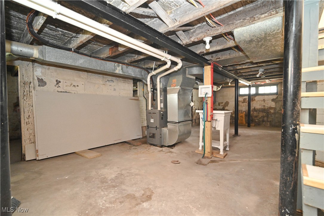 Emmor P Powers - Residential