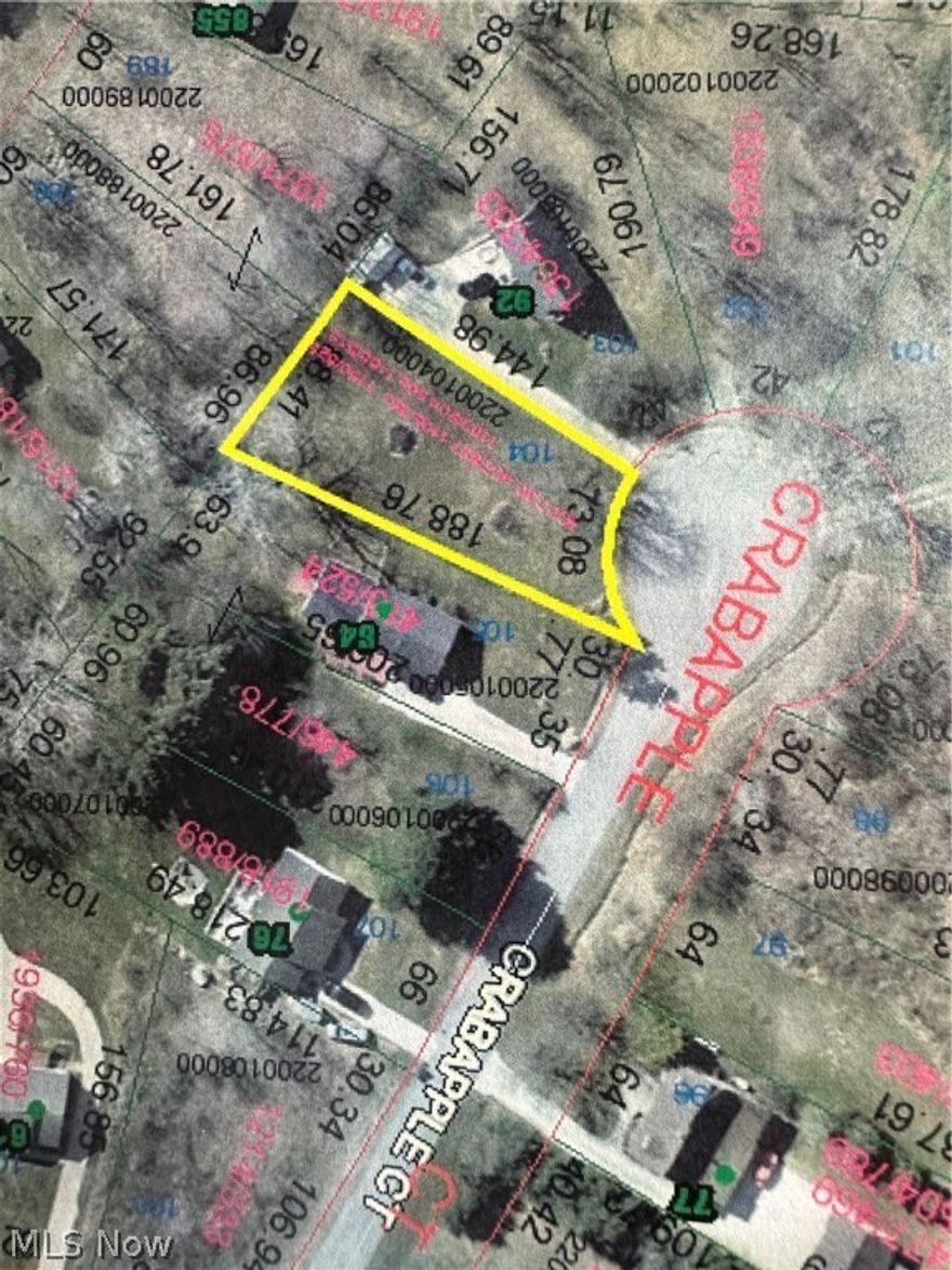 Looking for a simple and econmical way to enjoy everything that Apple Valley has to offer?  Check out this reasonably priced NON buildable lot that will give you access to a 511 acres lake, full-service marina, 3 beaches, a club house with an outdoor pool, an indoor pool, community center, a public golf course, a dog park, trails and more.  Buyer will pay Apple Valley transfer fee.  Lot is Agent Owned.