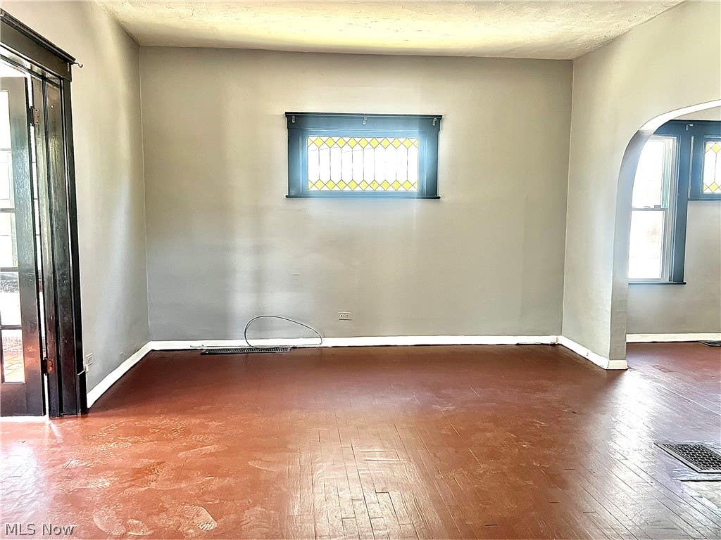 Photo of 3294 E 105th Street #Dn, Cleveland, OH 44104 (MLS # 5219865)