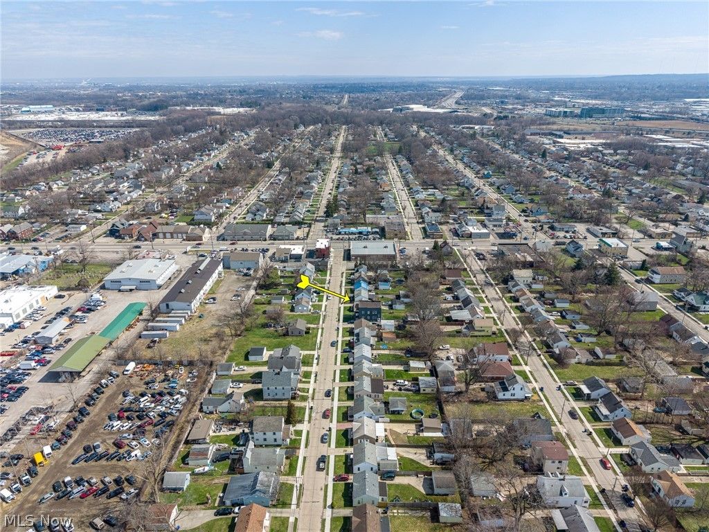 Photo of 13109 Wilton Avenue, Cleveland, OH 44135 (MLS # 5195340)