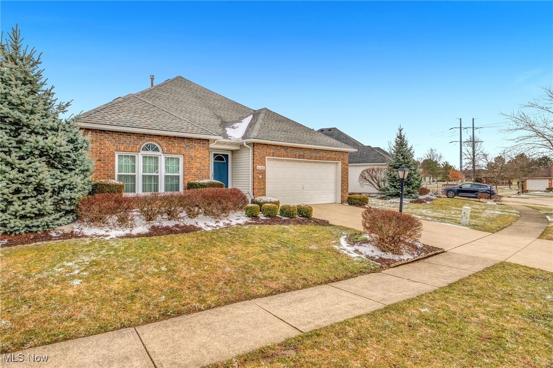16385 N Laguardia, Strongsville, Ohio image 25