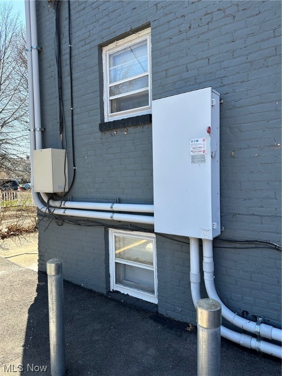 Maple Shade Sub - Commercial Sale