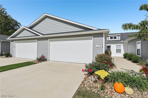 112 ACORN LN, ELYRIA, OH 44035 - Image 8575ff7bde87f51b0bfd37c5c60ef4e2/1936059530