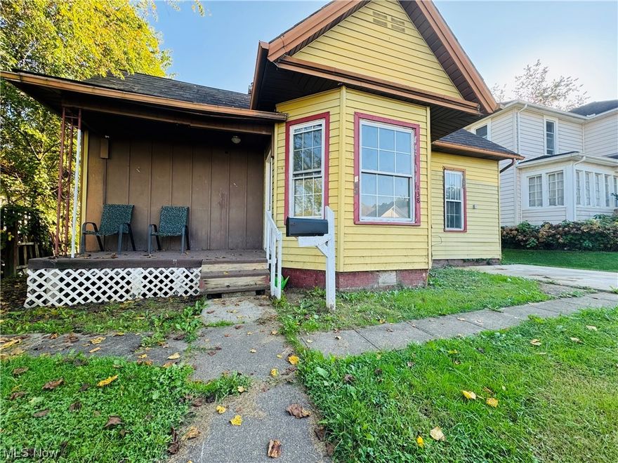 Come check out this charming 2 bedroom, 1 bath home located right in the heart of Crooksville, Ohio! Recent updates on the inside, its perfect for those seeking a turnkey investment opportunity or a cozy starter home! With a paved driveway and a spacious backyard, this property offers both convenience and space for outdoor enjoyment! Don't miss out, call today to schedule your private showing.