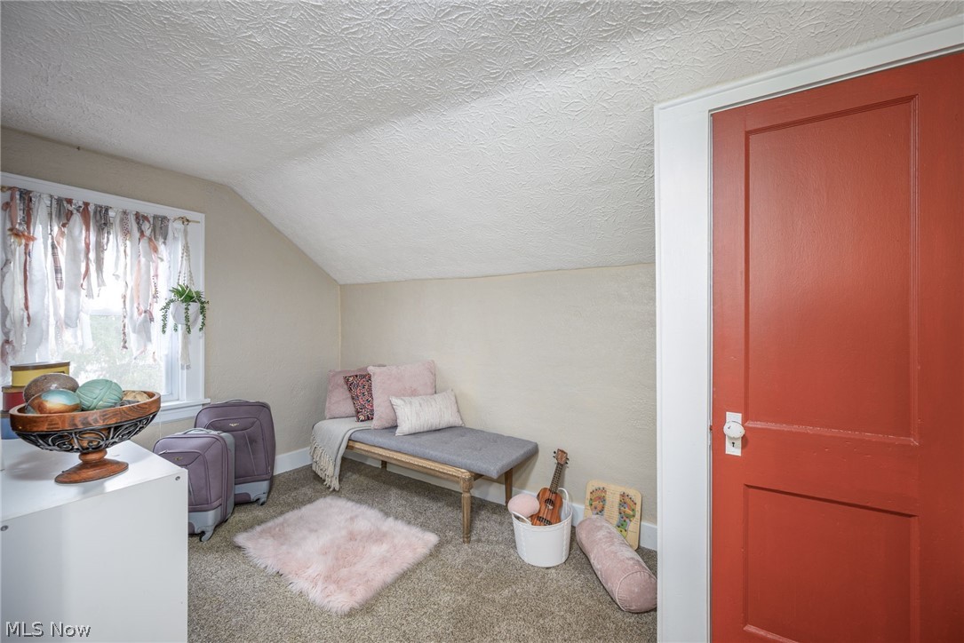 Village/Munroe Falls - Residential