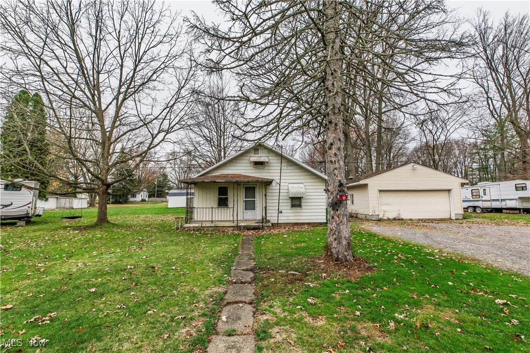 616 Johnson Avenue, Alliance, Ohio image 11