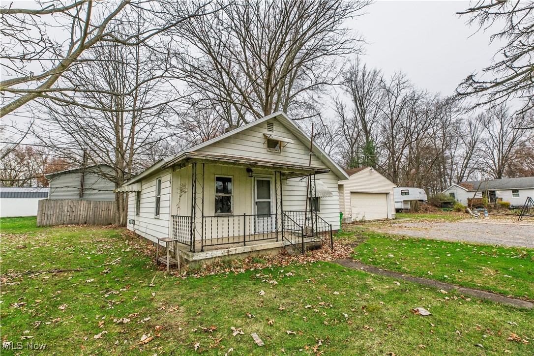 616 Johnson Avenue, Alliance, Ohio image 9