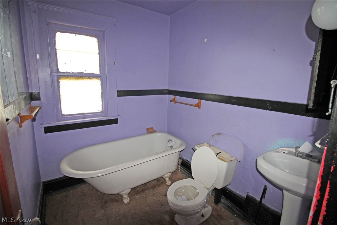 Helper Woodland Hills Park - Residential Income