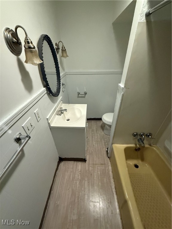 Waverly Park - Residential Lease
