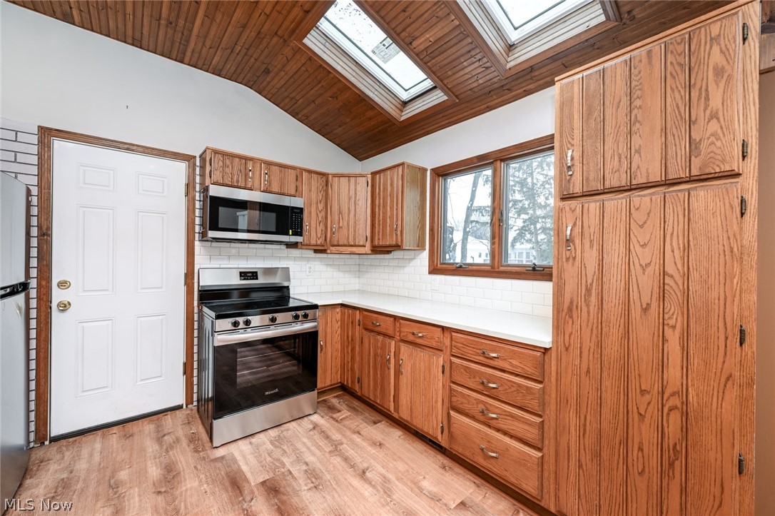 Rose Tree 02 - Residential