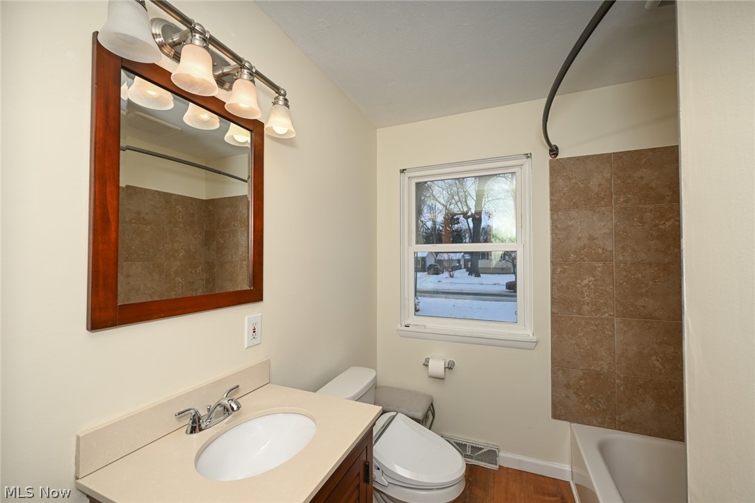 Rose Tree 02 - Residential