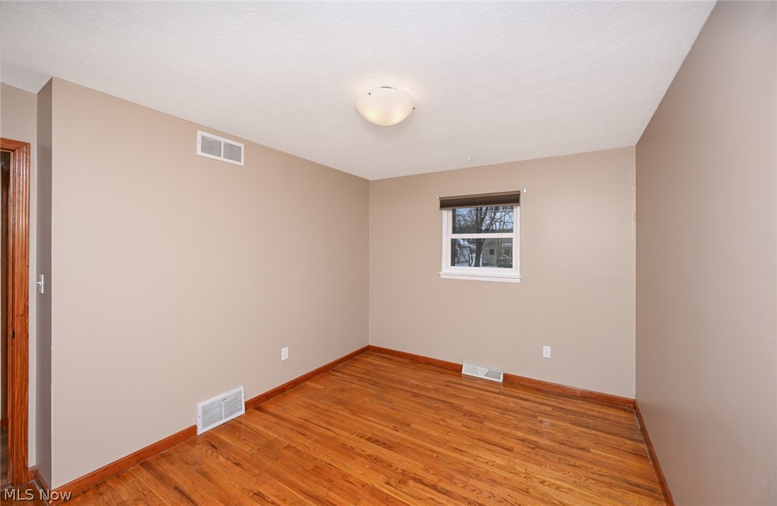 Rose Tree 02 - Residential