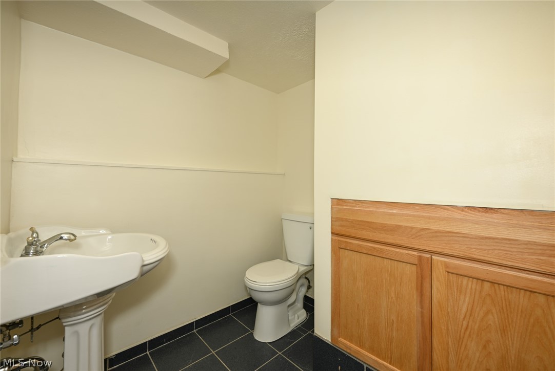 Rose Tree 02 - Residential