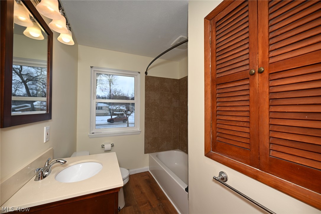 Rose Tree 02 - Residential