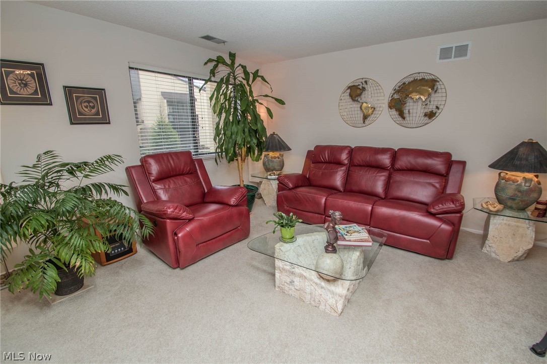 Hampton Woods - Residential