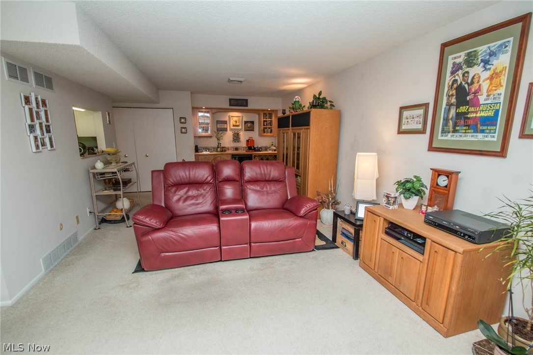 Hampton Woods - Residential