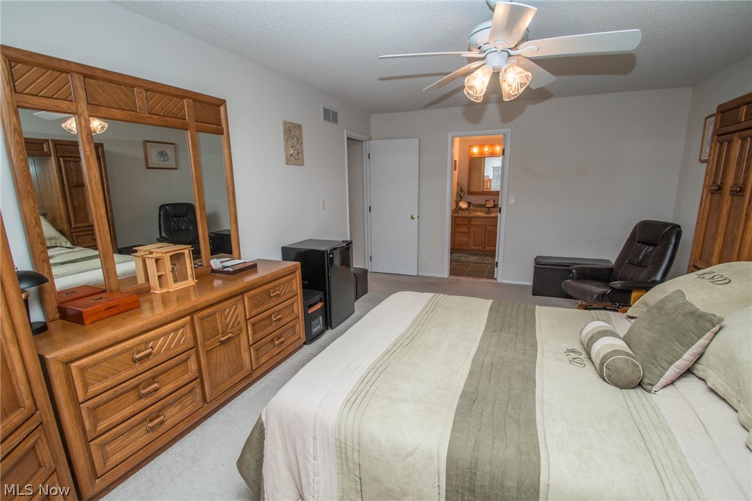 Hampton Woods - Residential