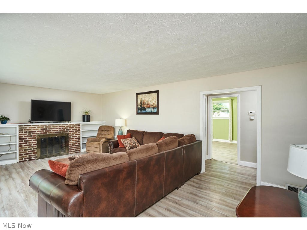 Parkway - Residential