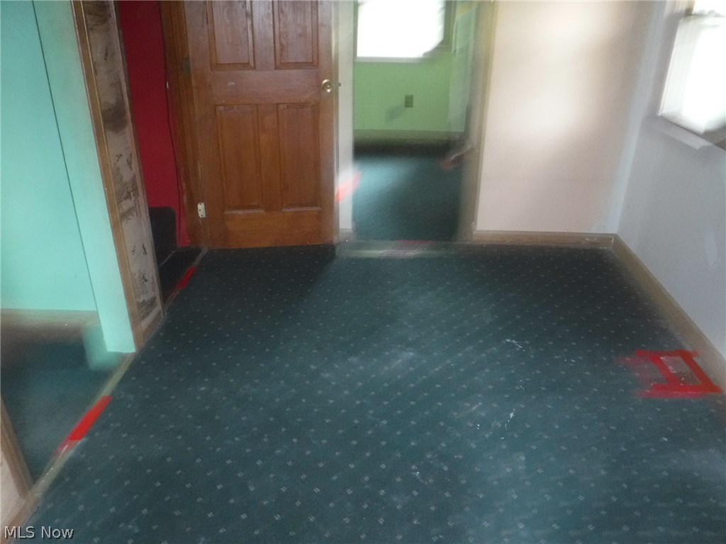 Kiwanis Lake - Residential