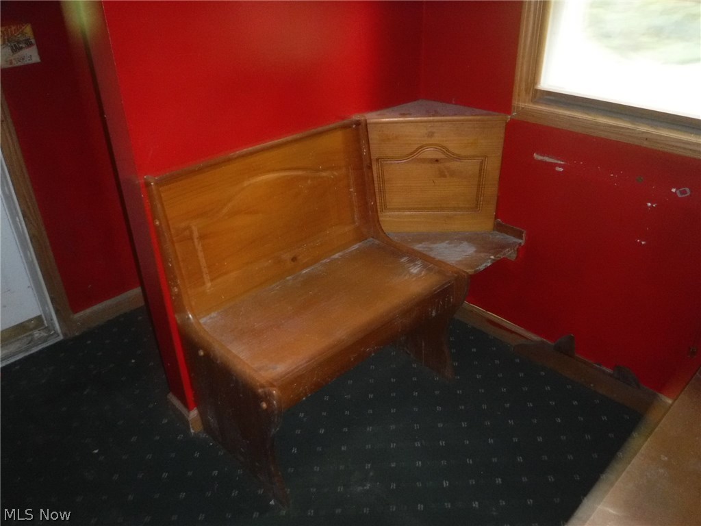 Kiwanis Lake - Residential