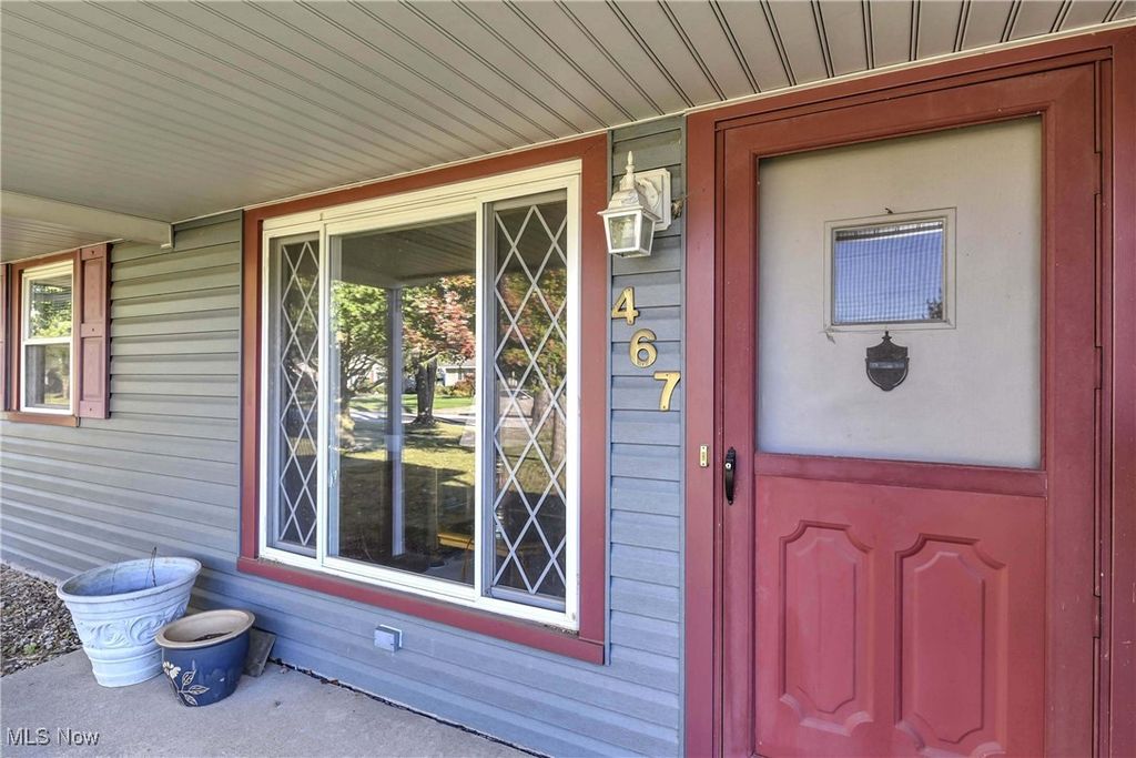 Photo of 467 Birchwood Drive, Berea, OH 44017 (MLS # 5164286)
