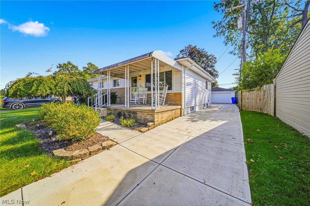 14133 Kathleen Drive