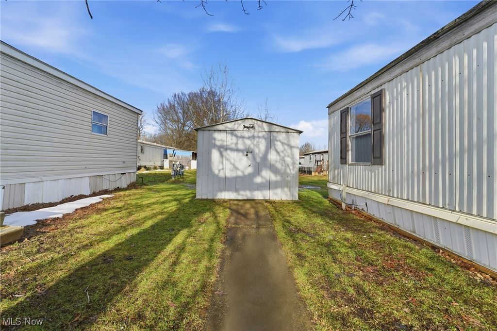 Photo of 3583 Austin Road #122, Geneva, OH 44041 (MLS # 5180463)