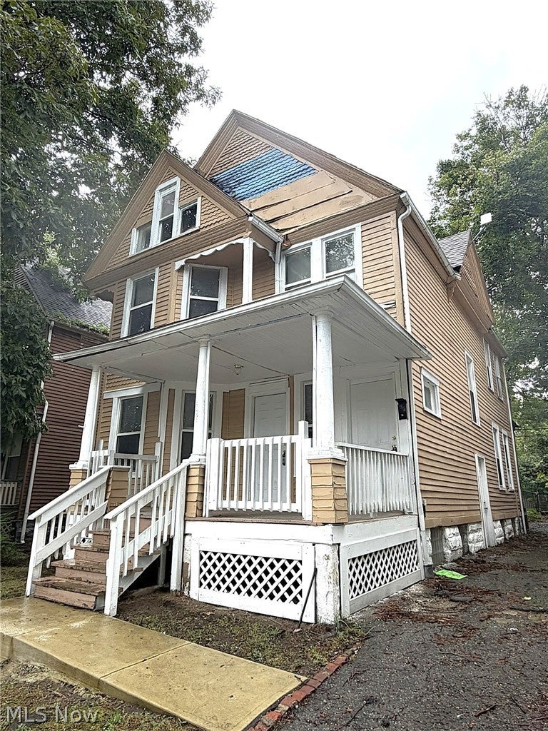 1583 E 84th Street