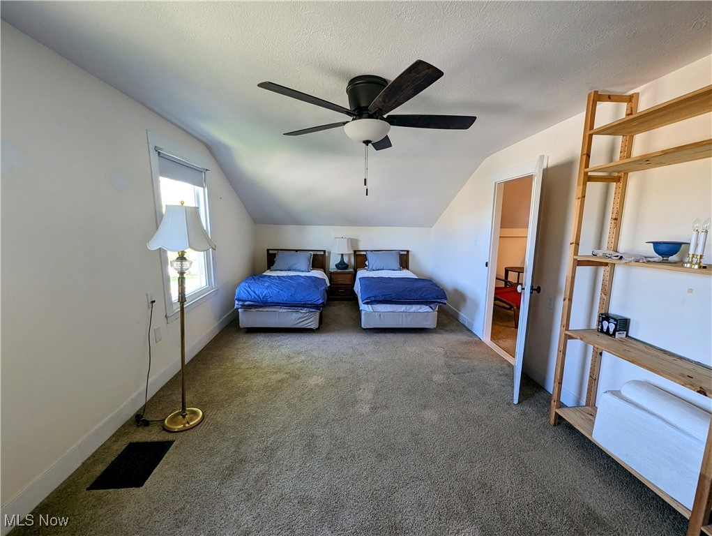 206 S Hambden Street, Chardon, Ohio image 38