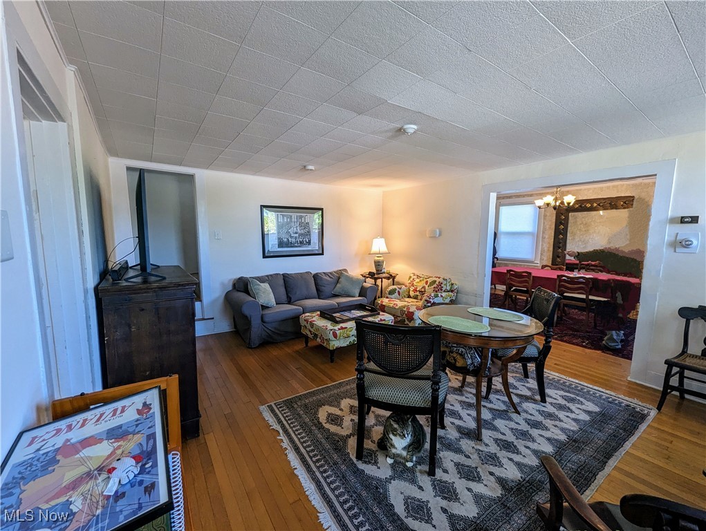 206 S Hambden Street, Chardon, Ohio image 18
