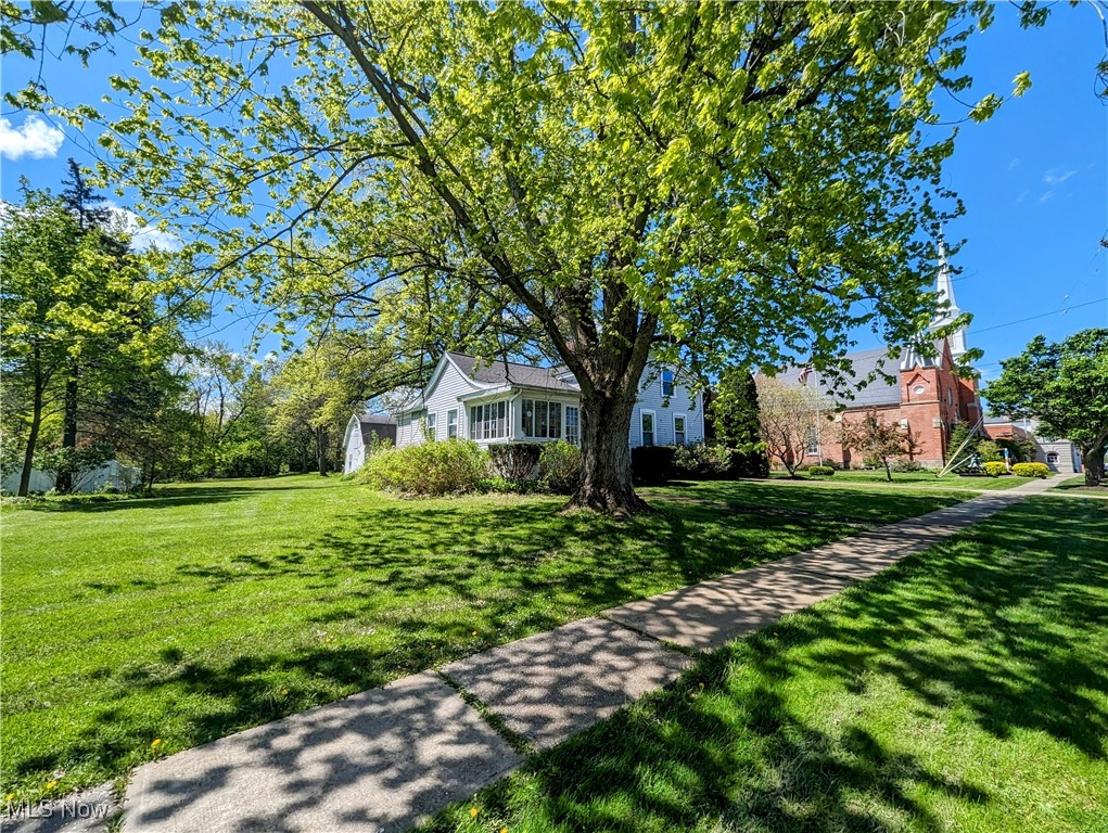 206 S Hambden Street, Chardon, Ohio image 4